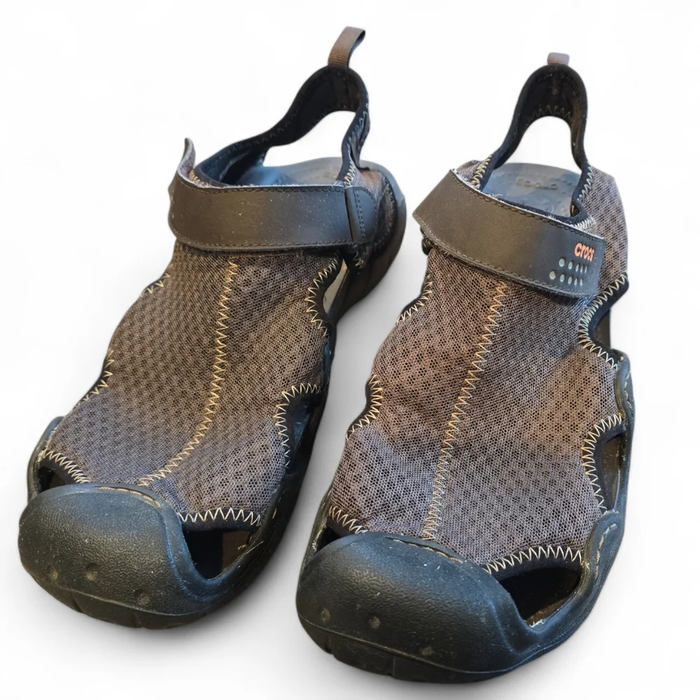 Crocs Swiftwater Mesh Deck Sandals Mens 12 Brown Black Outdoor Water Shoes‎